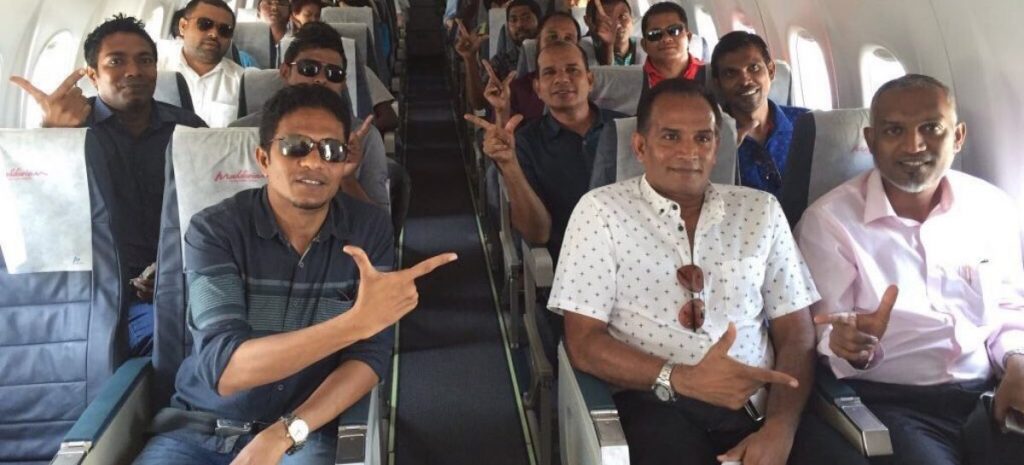 Minister and MPs siding with Yameen gesticulate to show their determination to take on his adversaries.