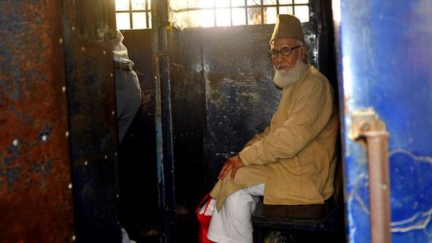 Motiur Rahmann Nzami who campaigned vigorpusly-againstBbangladesh-indoendence wasexecuted for war crimes