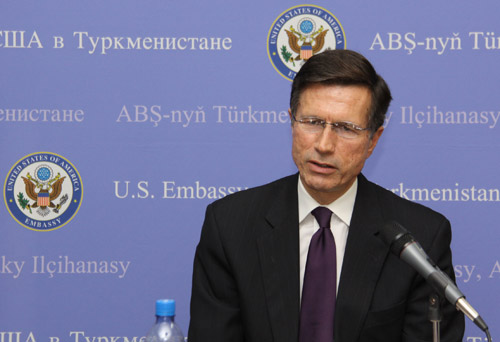 Former US envoy in Lanka Robert Blake lists some of Americaâs wrong decisions