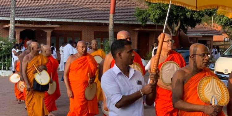 Sri Lankans of all faiths pray for China’s victory over coronavirus