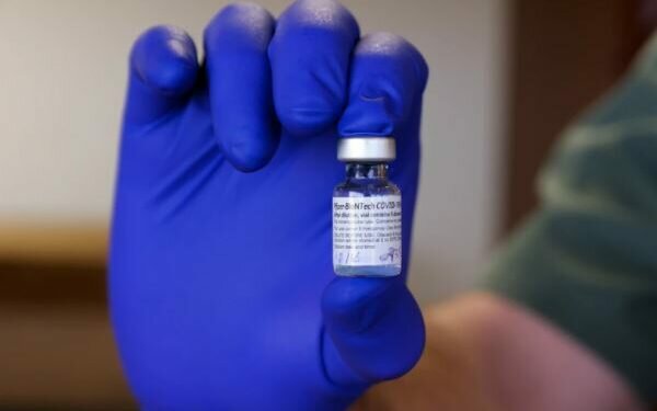 Pfizer. Image credits - Jesse Paul @jesseapaul / Unsplash