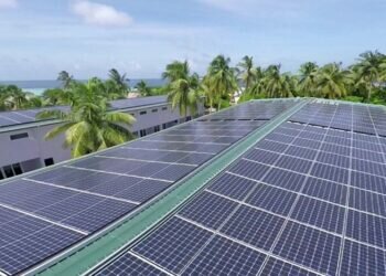 Lanka seeks investment in 7000 small-scale solar projects