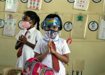 Album: Sri Lankan kids back in school after pandemic