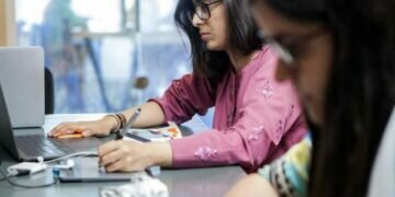 No control yet over social media harassment of women in Pakistan