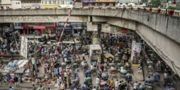 IMF forecasts Bangladesh economy to grow 6.6% in FY22