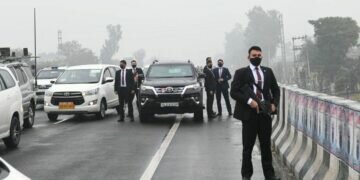 India PM Narendra Modi trapped on Punjab flyover in security breach