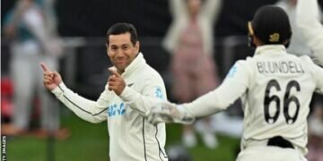 Ross Taylor ends career with winning wicket as Black Caps thrash Bangladesh