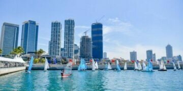 Wang Yi, Gotabaya Rajapaksa and Mahinda Rajapaksa watch sailing in Colombo Marina