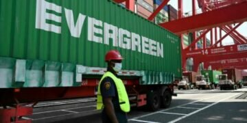 The waste arrived in Sri Lanka from UK between 2017 and 2019 and was listed as "used mattresses, carpets and rugs"