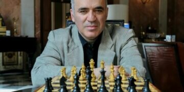 WATCH: Garry Kasparov speaking on Putin