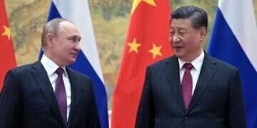 China says willing to play role in mediating Ukraine crisis