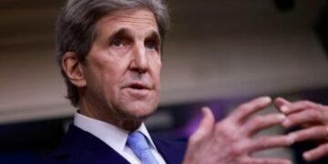 The administration is working with the U.S. Congress to produce $3 billion annually for the program. (Photo: AP)