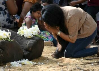 Sri Lankans bid farewell to ceremonial tusker Nadungamuwa Raja