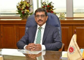 Central Bank Governor threatens to quit if political stability is not established