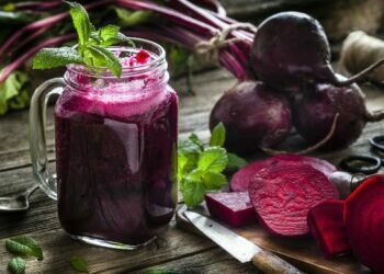 Beetroot is rich in nitrates and is loaded with health benefits. (Photo: Getty Images)