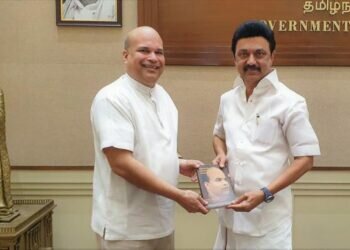 Stalin assures Moragoda more humanitarian aid from TN
