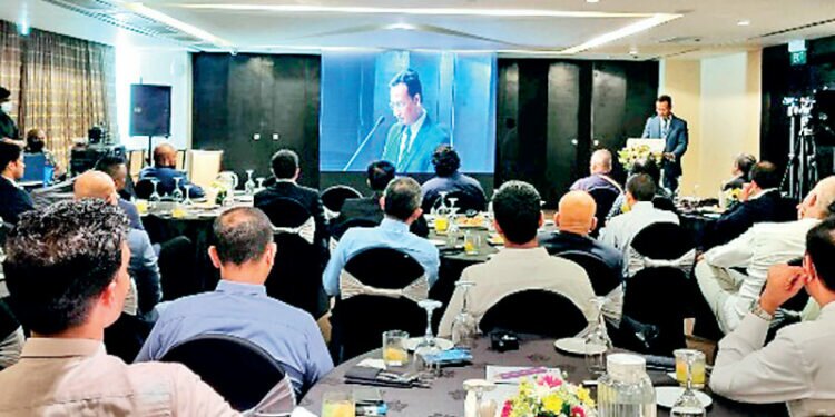 Shipping professionals discuss connectivity between Colombo and Chattogram in Bangladesh &nbsp;