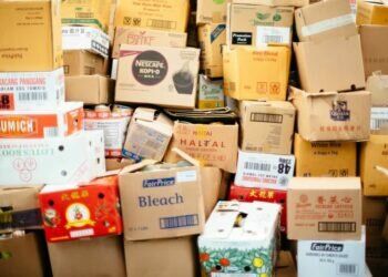 Parcels. Image credits - CHUTTERSNAP / Unsplash