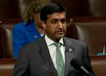 US Congress moves to exempt India from sanctions for trading with Russia