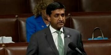 US Congress moves to exempt India from sanctions for trading with Russia