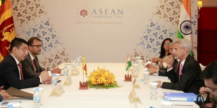 Ali Sabry and S.Jaishankar meet in Cambodia