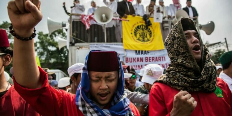 Using religion to build a nation&nbsp; &nbsp;&nbsp;