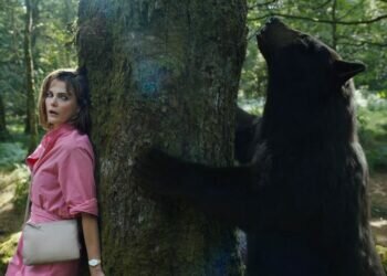 Cocaine Bear (Credit: Universal Pictures)