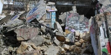 Earthquake. Image credits - Nadiia Ganzhyi nadiiag / Unsplash