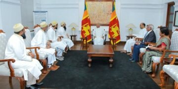 Leading members of the Bohra community meet Prime Minister Gunawardena