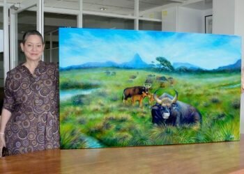 Pathfinder Collection commissions painting of the Gaur