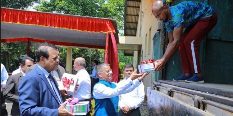 Indian aid helps Lanka print school textbooks