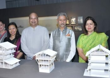 Indian External Affairs Minister Jaishankar inaugurates “Geoffrey Bawa; It is Essential To be There” exhibition