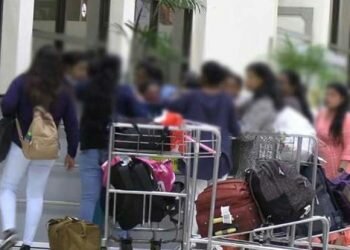 62 Sri Lankans deported from Kuwait