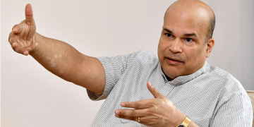 Sri Lankan envoy bats for land connectivity