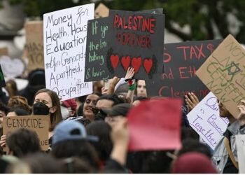 US Jews rally behind Palestinians &nbsp;