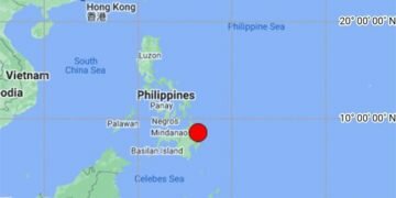 7.6 magnitude earthquake strikes off Philippines; tsunami warning issued