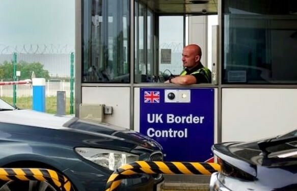 UK unveils tougher visa rules in a bid to cut migration