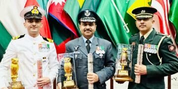 Indian Officers Awarded Top Honors at Sri Lankan Command Course