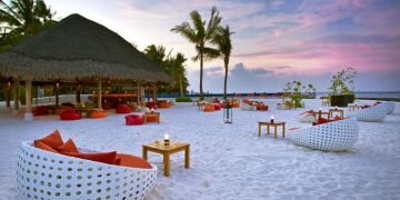 Maldives bans porn websites