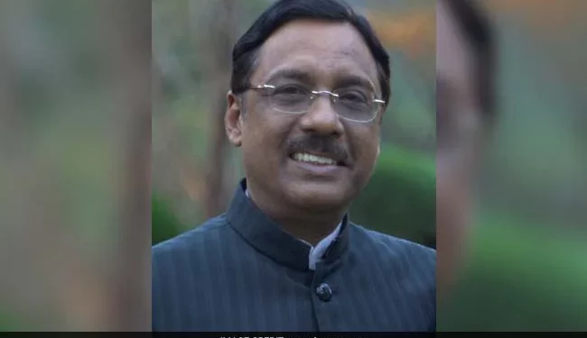 Those who seem invincible at one time, can crumble against the wrath of the people: Pavan Varma